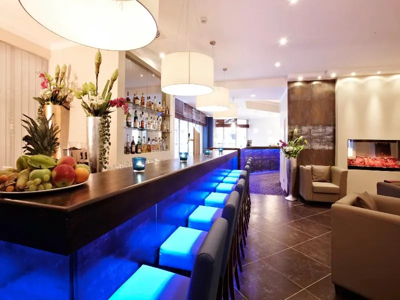 Bar, Hotel Domicil Hamburg by Golden Tulip, Hamburg