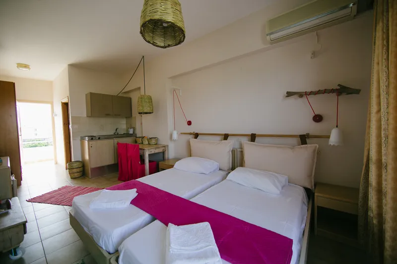 Room, Gorgona Studios, Rhodes