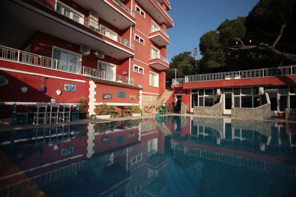 Sports and Entertainment, Tunc Otel, Izmir