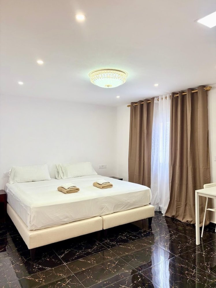 Hostel Bohemia, Costa Del Sol
