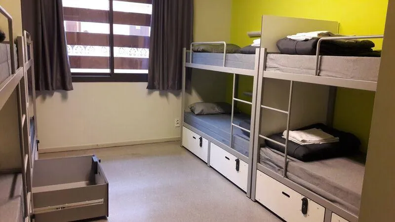 Bed in dormitory FEMALE ROOM CAPACITY 8 Room, Youth Hostel Pere Tarres, Barcelona