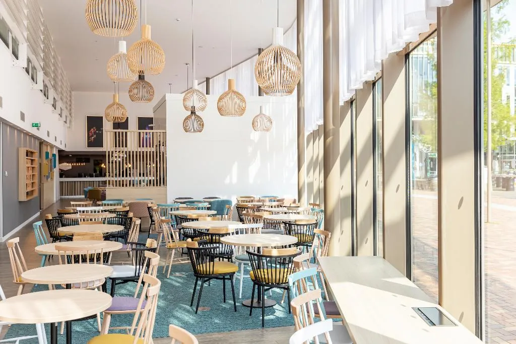Bar, Hampton by Hilton Amsterdam / Arena Boulevard, Amsterdam