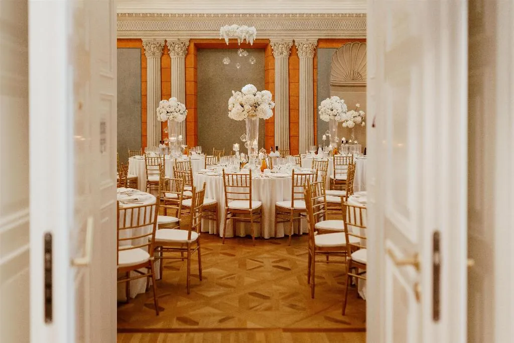 Conferences, Hotel Saski Krakow, Curio collection by Hilton, Krakow