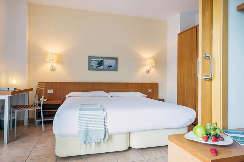 General view, Hotel NM Suites by Escampa Hotels, Costa Brava