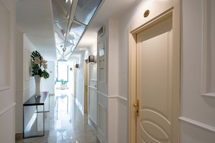 Hotel Palma, Naples