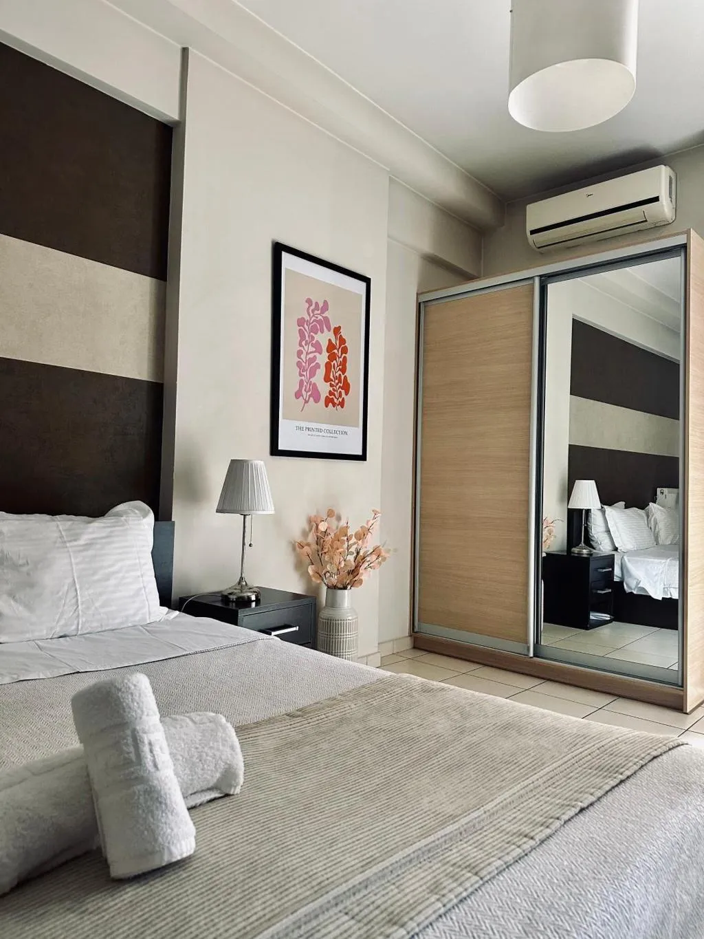 APARTMENT DELUXE Room, Mc Queen, Athens