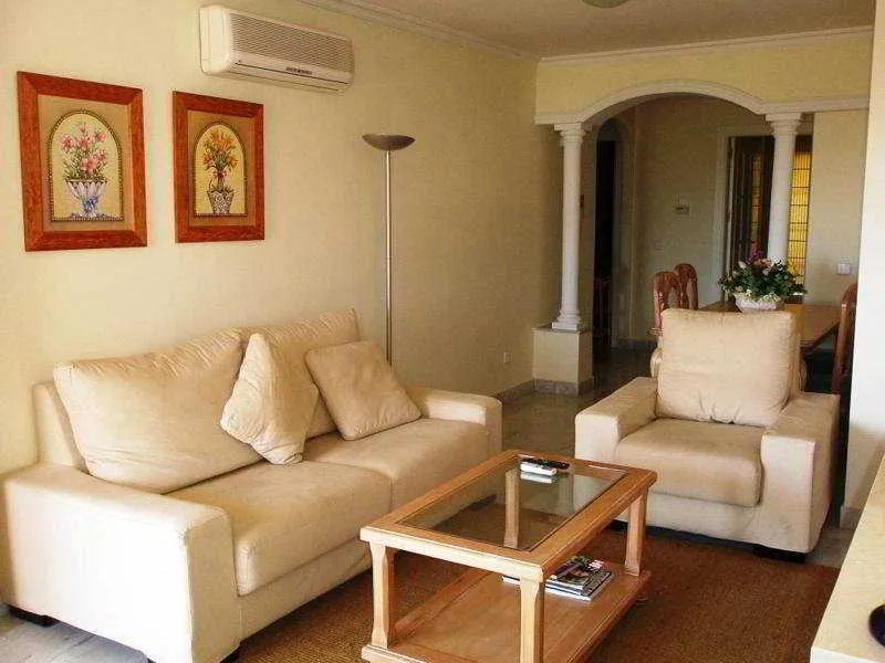 Room, Señorio de Aloha, Costa Del Sol