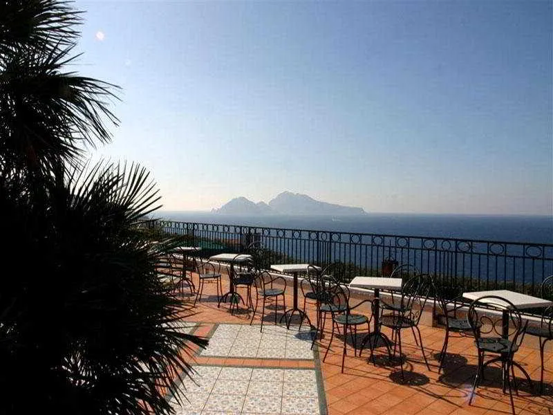 Terrace, Villa Pina Antico Francischiello, Naples