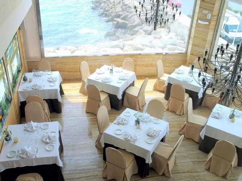 Restaurant, Suit d M correct code to use 3695, Costa Blanca