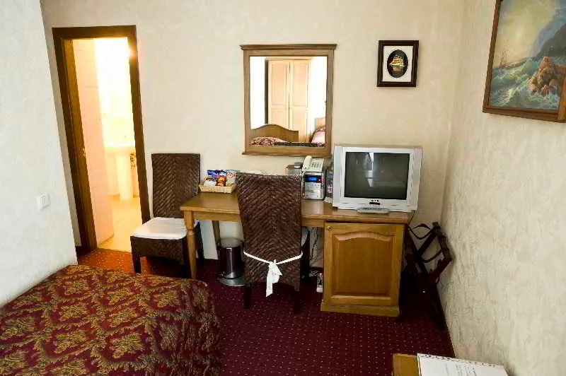 Room, Monte Kristo, Riga