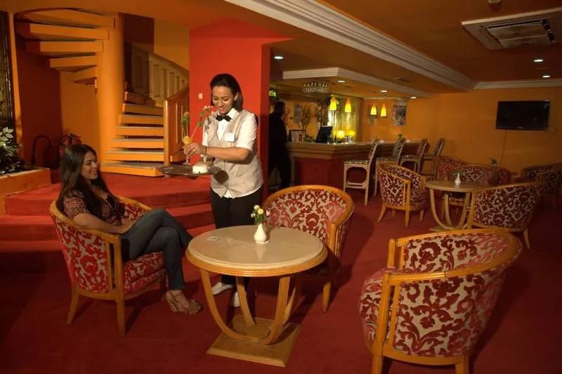Lobby, Ezzahra Dar Tunis, Tunisia