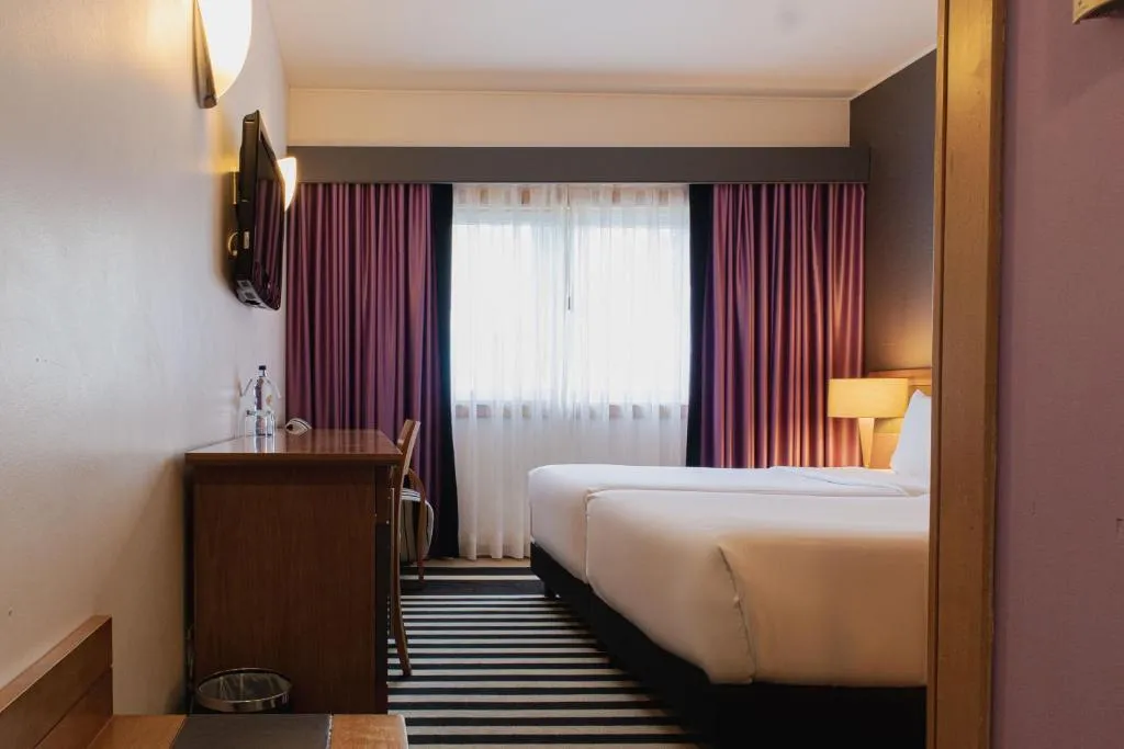 Double or Twin STANDARD Room, SANA Sesimbra, Lisbon