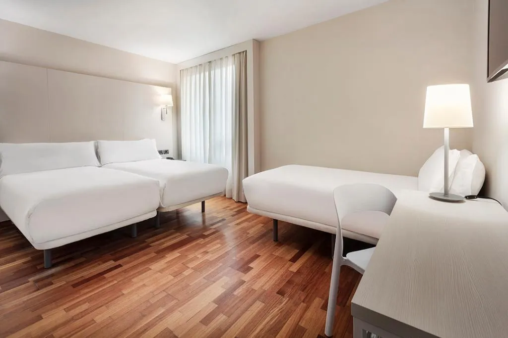 TRIPLE STANDARD Room, B&B HOTEL Castellón, Valencia