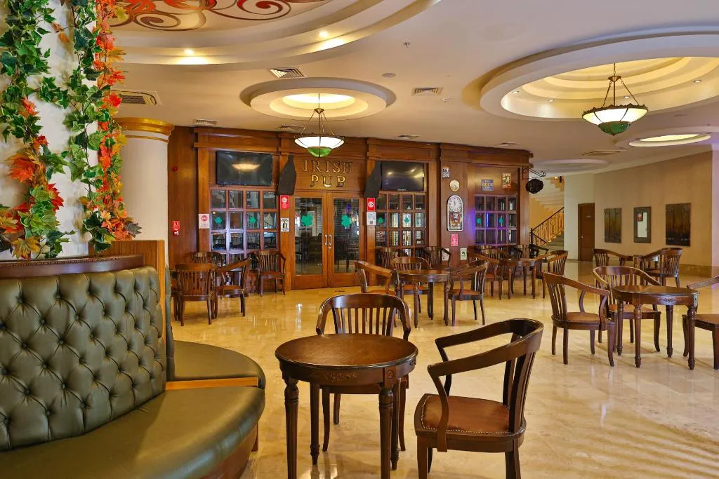 Bar, Crystal Sunset Pearl Collection, Antalya