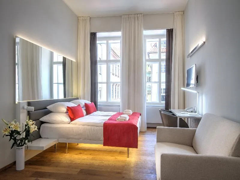Double or Twin DELUXE Room, Bishops House, Prague