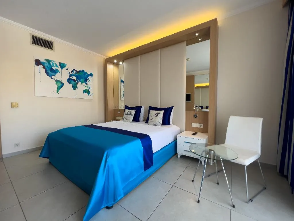 FAMILY ROOM CLASSIC WITH BALCONY Room, AQI Pegasos World, Antalya
