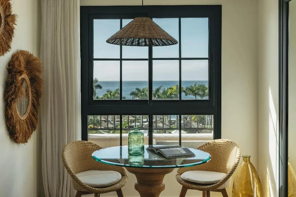 JUNIOR SUITE OCEAN FRONT Room, Gran Melia Palacio de Isora, Tenerife