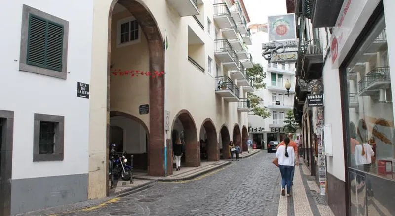 General view, Hotel Do Centro, Madeira