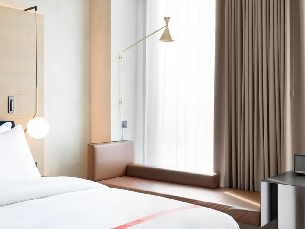 Double or Twin STANDARD Room, Ruby Emma Hotel Amsterdam by IHG, Amsterdam