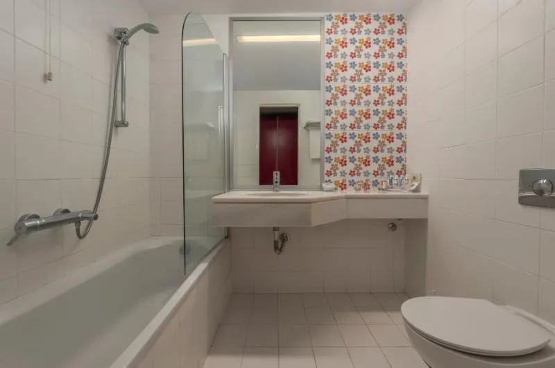 Double or Twin GARDEN VIEW Room, Skiathos Palace, Skiathos