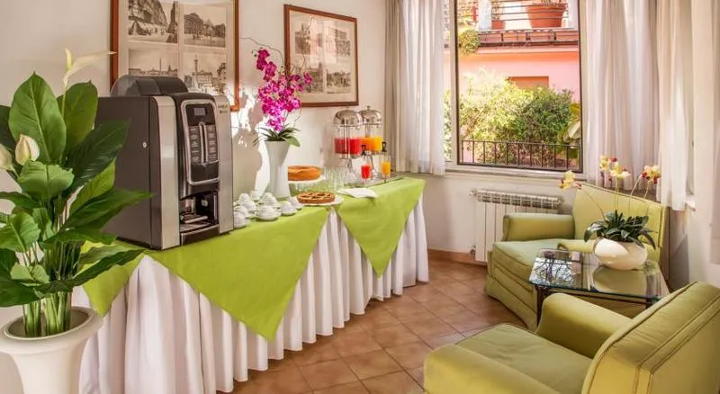 Restaurant, Hotel Sole Roma, Rome