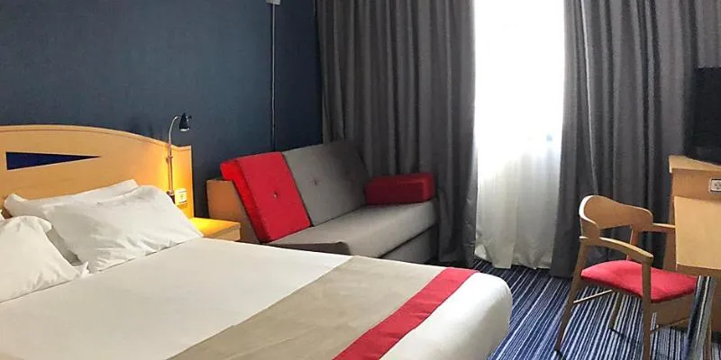 DOUBLE NON SMOKING Room, Holiday Inn Exp Madrid San Sebastian de los Reyes, Madrid