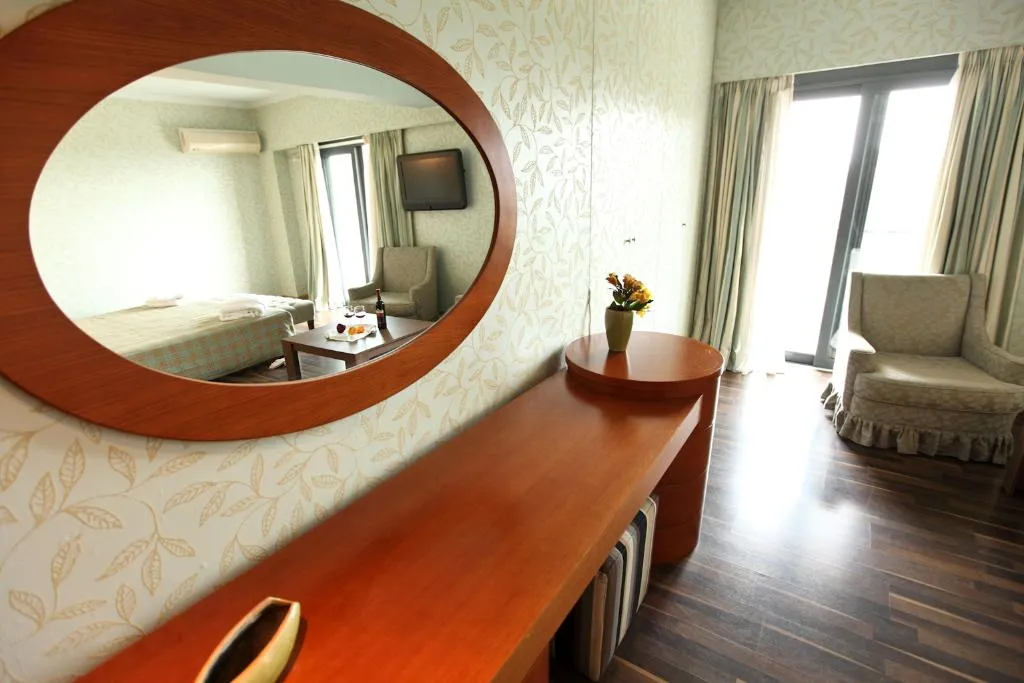SUITE STANDARD Room, Galaxy Hotel, Athens