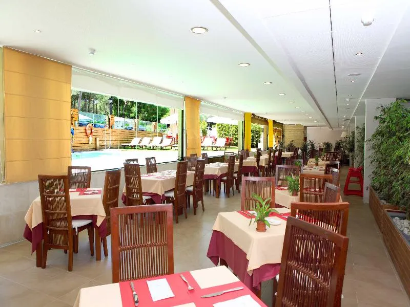Restaurant, On Family Islantilla, Costa De La Luz