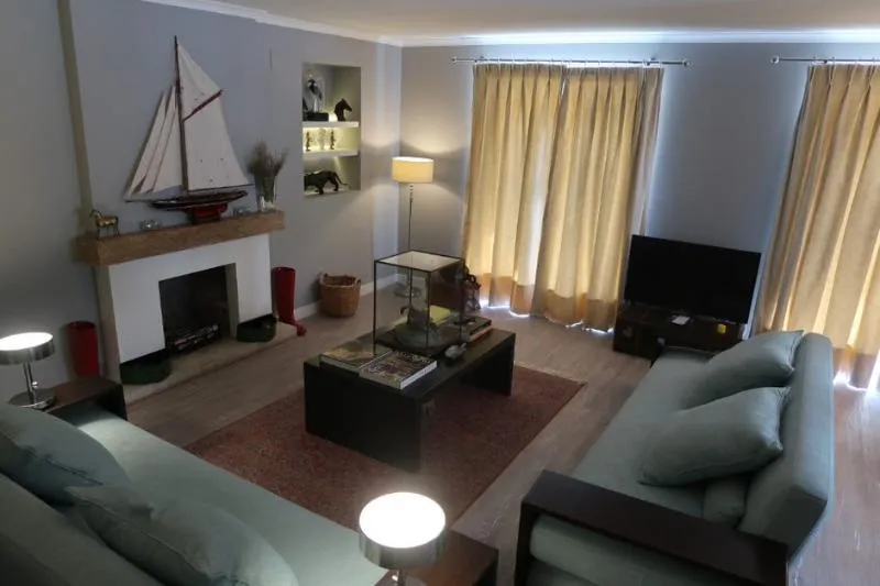VILLA SUPERIOR Room, Casa Palmela - Small Luxury Hotels & Villas, Lisbon