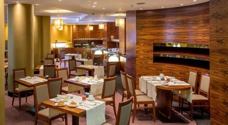 Restaurant, Hotel Capannelle, Rome