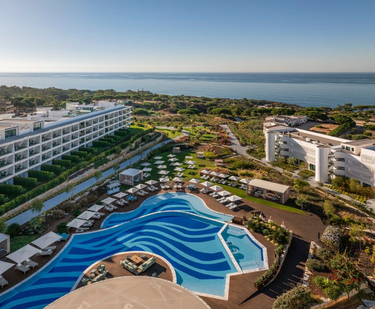 W Algarve, Algarve