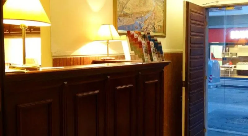Lobby, Astor, Florence