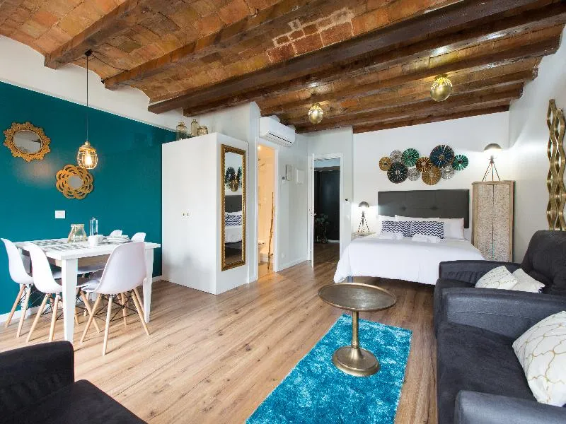 STUDIO SUPERIOR Room, En Ferran by The Streets, Barcelona