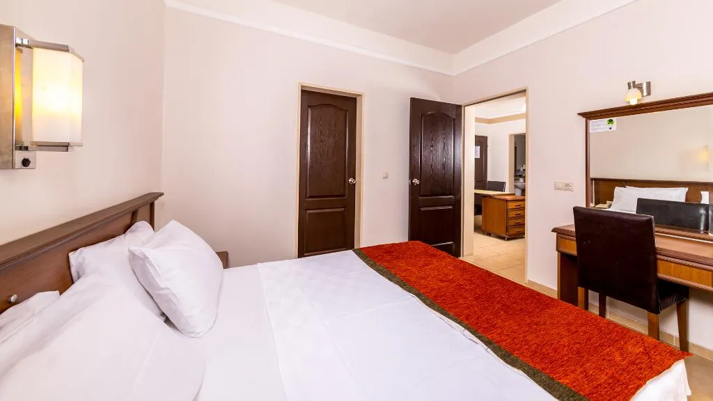 SUITE PROMO Room, Julian Forest Suites, Dalaman