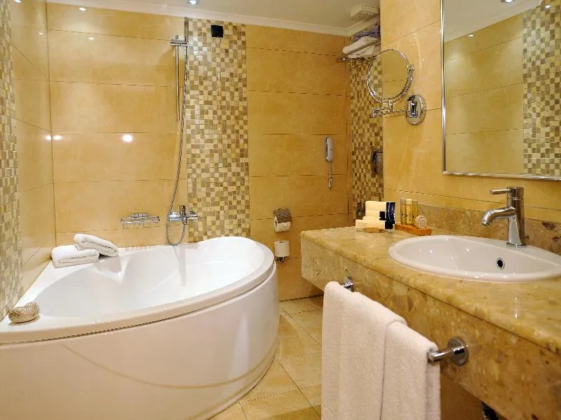 TRIPLE DELUXE Room, Anatolia Thessaloniki, Halkidiki