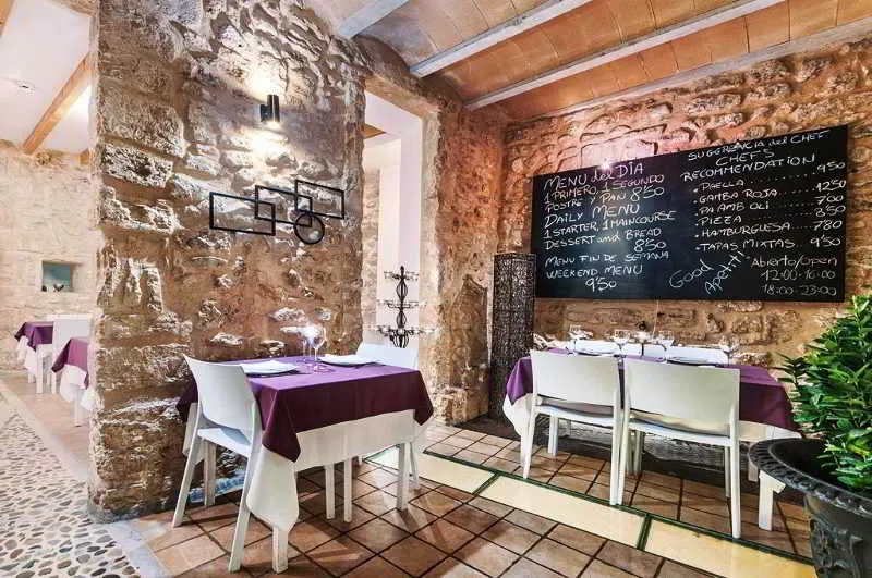Restaurant, Can Pere, Majorca