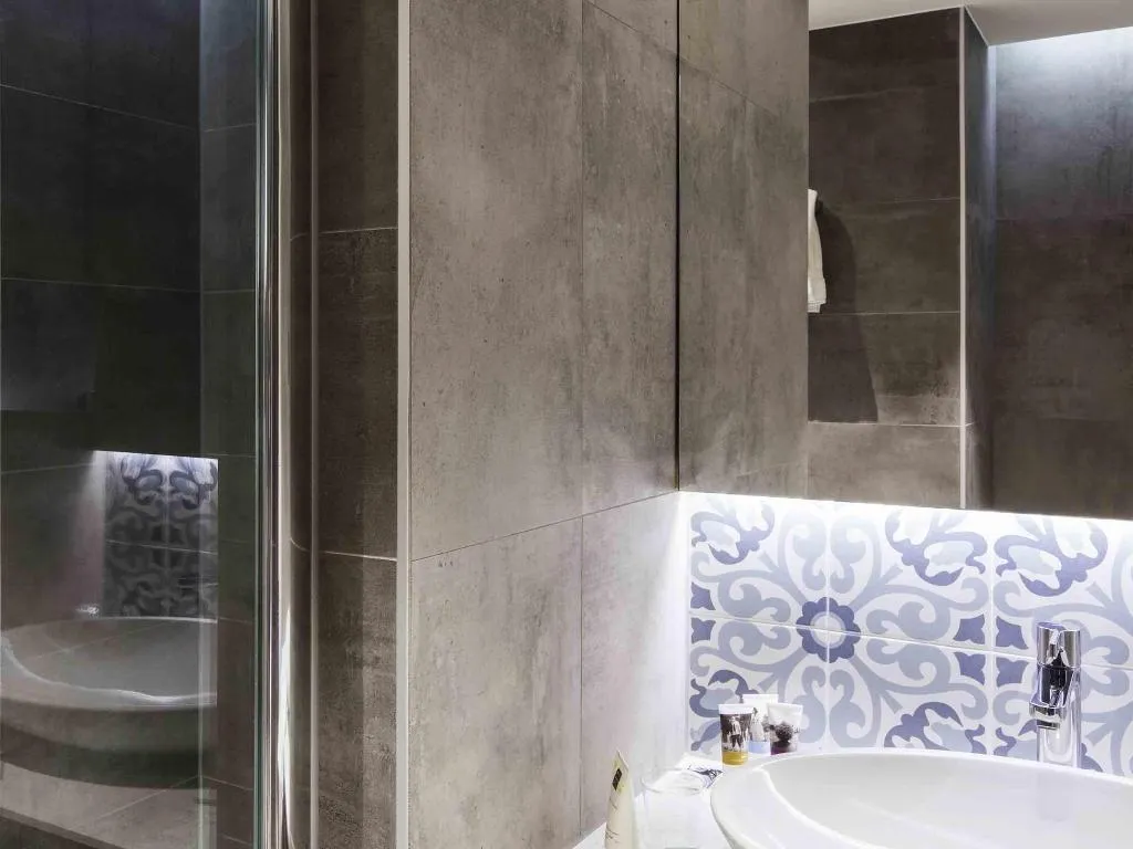 DOUBLE STANDARD Room, Mercure Amsterdam City Hotel, Amsterdam