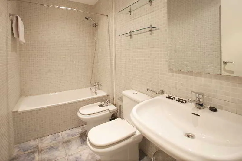 Room, Paseo De Gracia Apartments, Barcelona