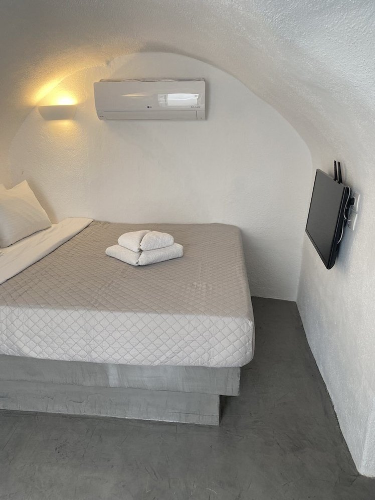 Aqua Serenity Santorini Luxury Suites, Santorini