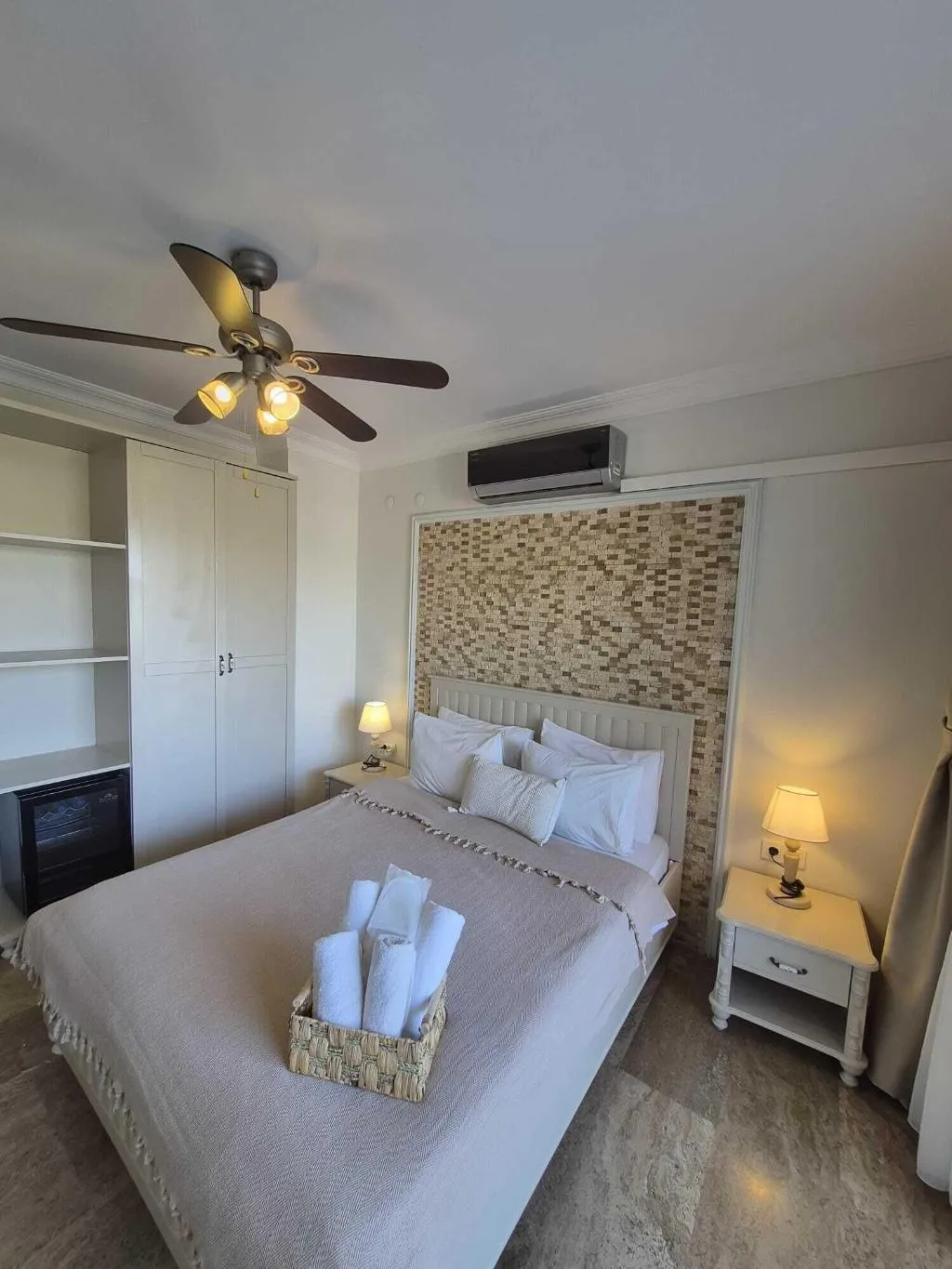 Room, Cunda Paradise Otel, Izmir