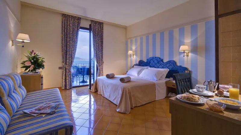 Room, Terme Mare Blu, Naples