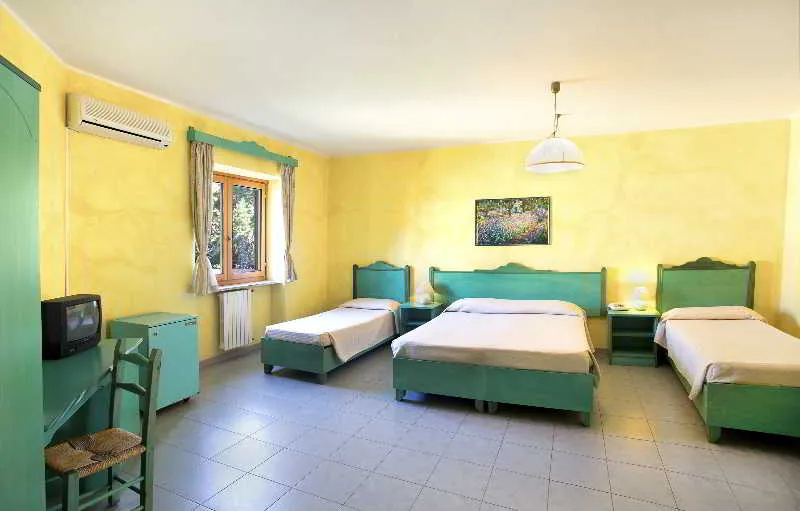 Room, Smeraldo, Olbia