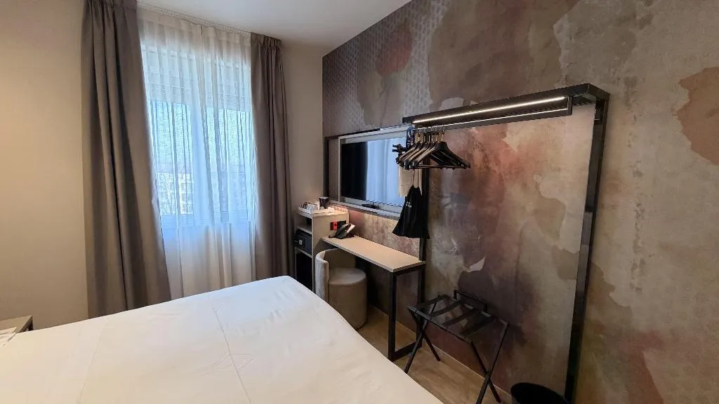 DOUBLE COMFORT Room, Astoria Sure Hotel Collection by Best Western, Milan