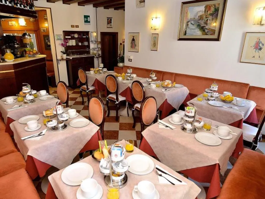 Restaurant, Orion, Venice