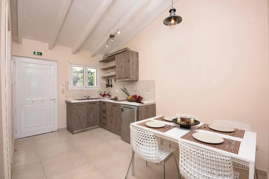 STUDIO DELUXE Room, Onar Corfu Aparts & Studios, Corfu
