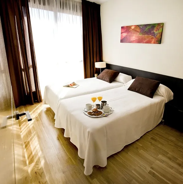 General view, Compostela Suites, Madrid
