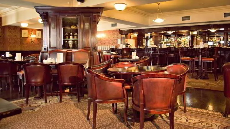 Bar, Buswells Hotel, Dublin