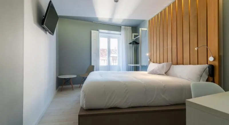 DOUBLE STANDARD Room, B&B Hotel Madrid Centro Fuencarral 52, Madrid