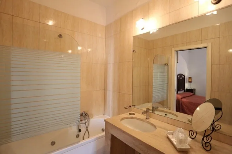 Room, Bovio Suite, Naples
