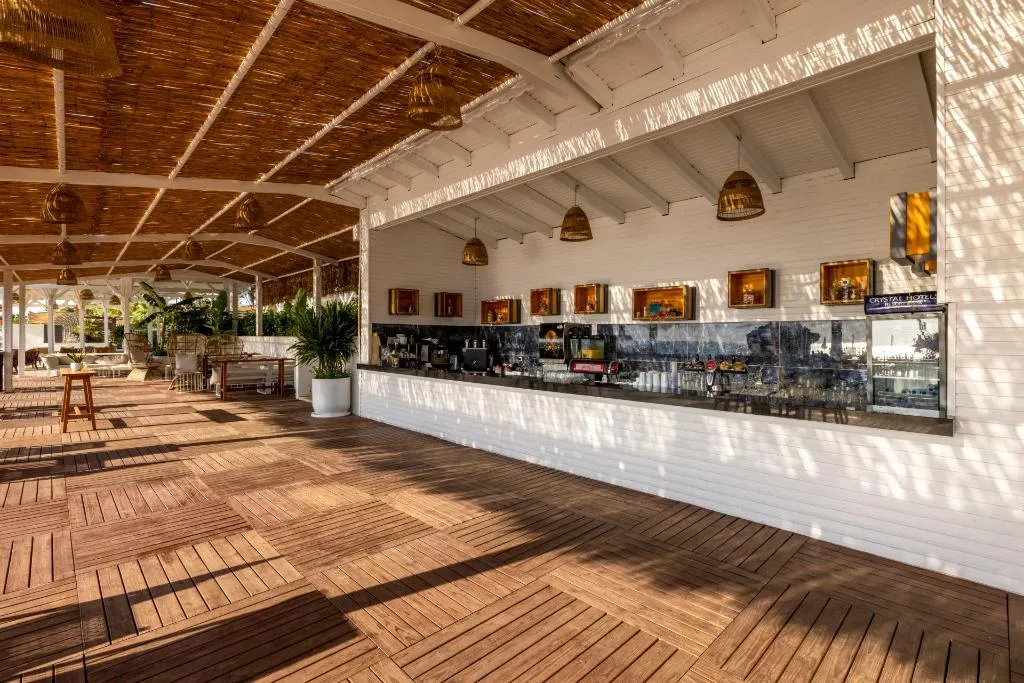 Bar, Crystal Flora Pearl Collection, Antalya